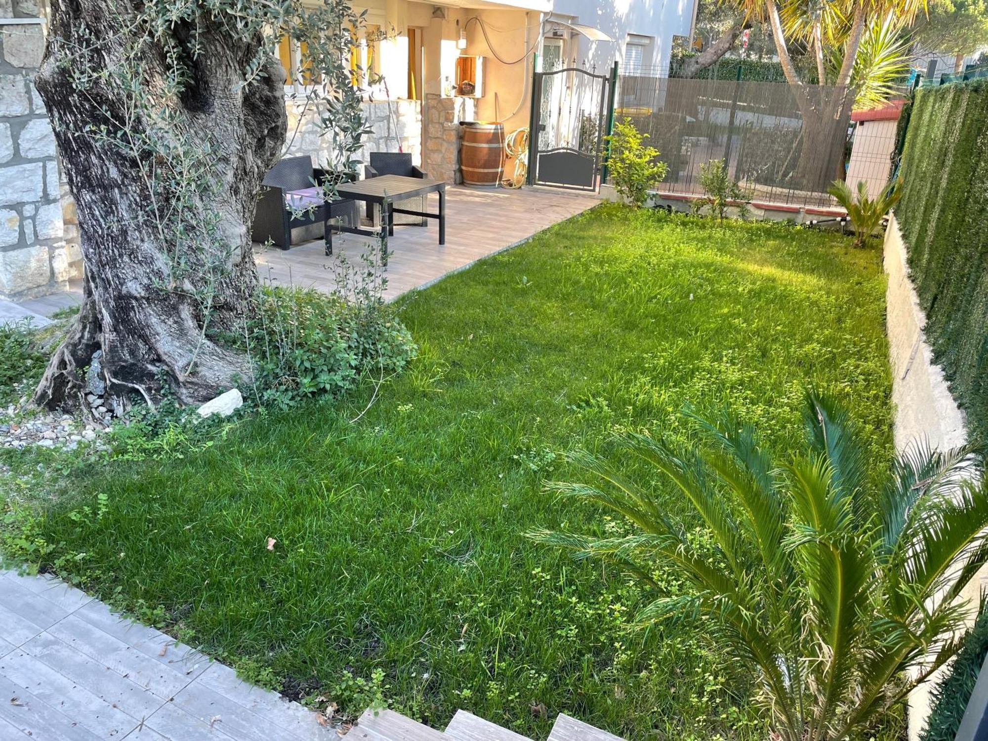 Joli Rez De Jardin 4 Pieces A Cagnes Sur Mer Extérieur photo